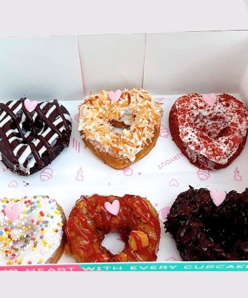 12 Pack Donuts