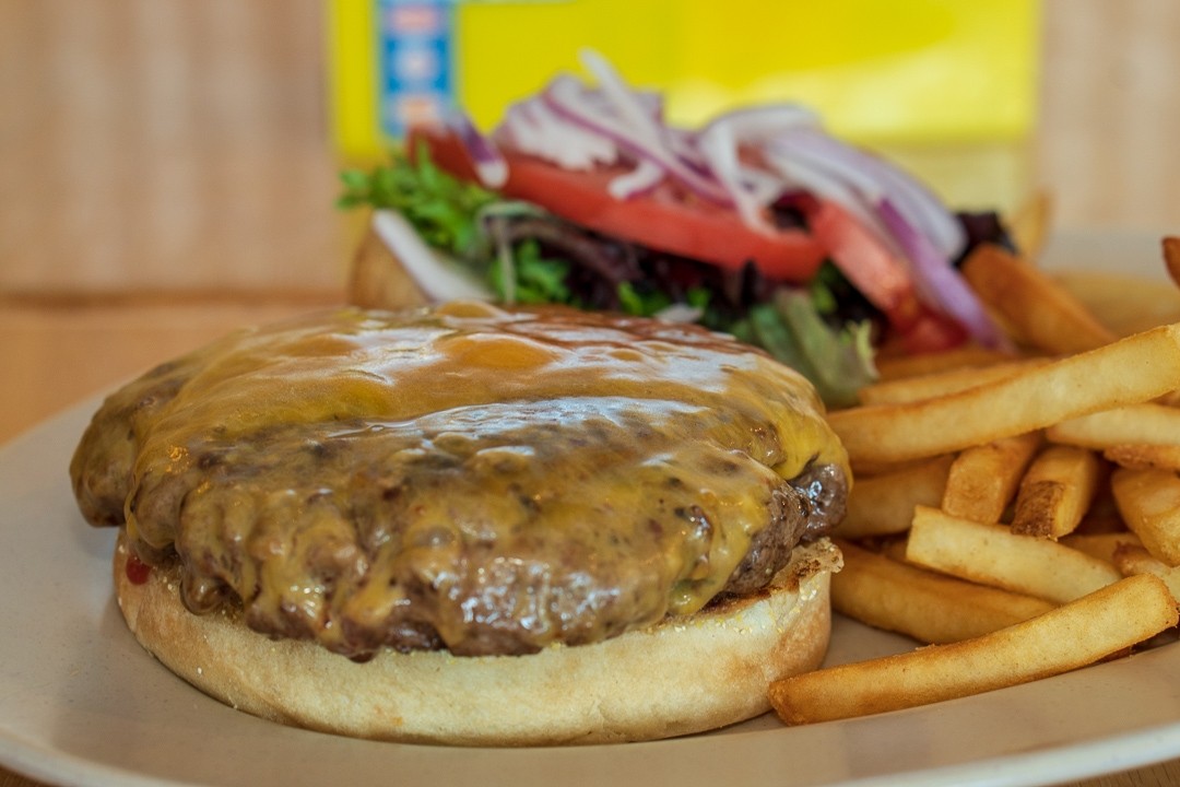 12 oz Bay-Sized Burger