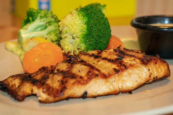 Fresh Grilled Salmon