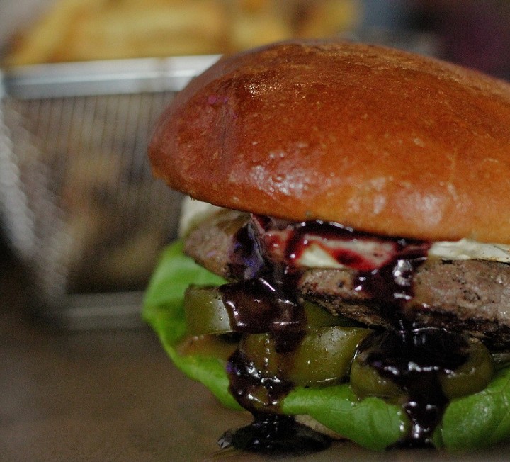 Brie & Berry Burger (Beef)