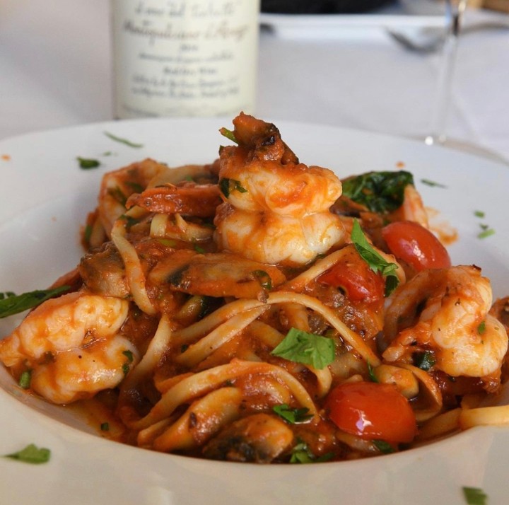 Shrimp Fra Diavolo Over Linguine
