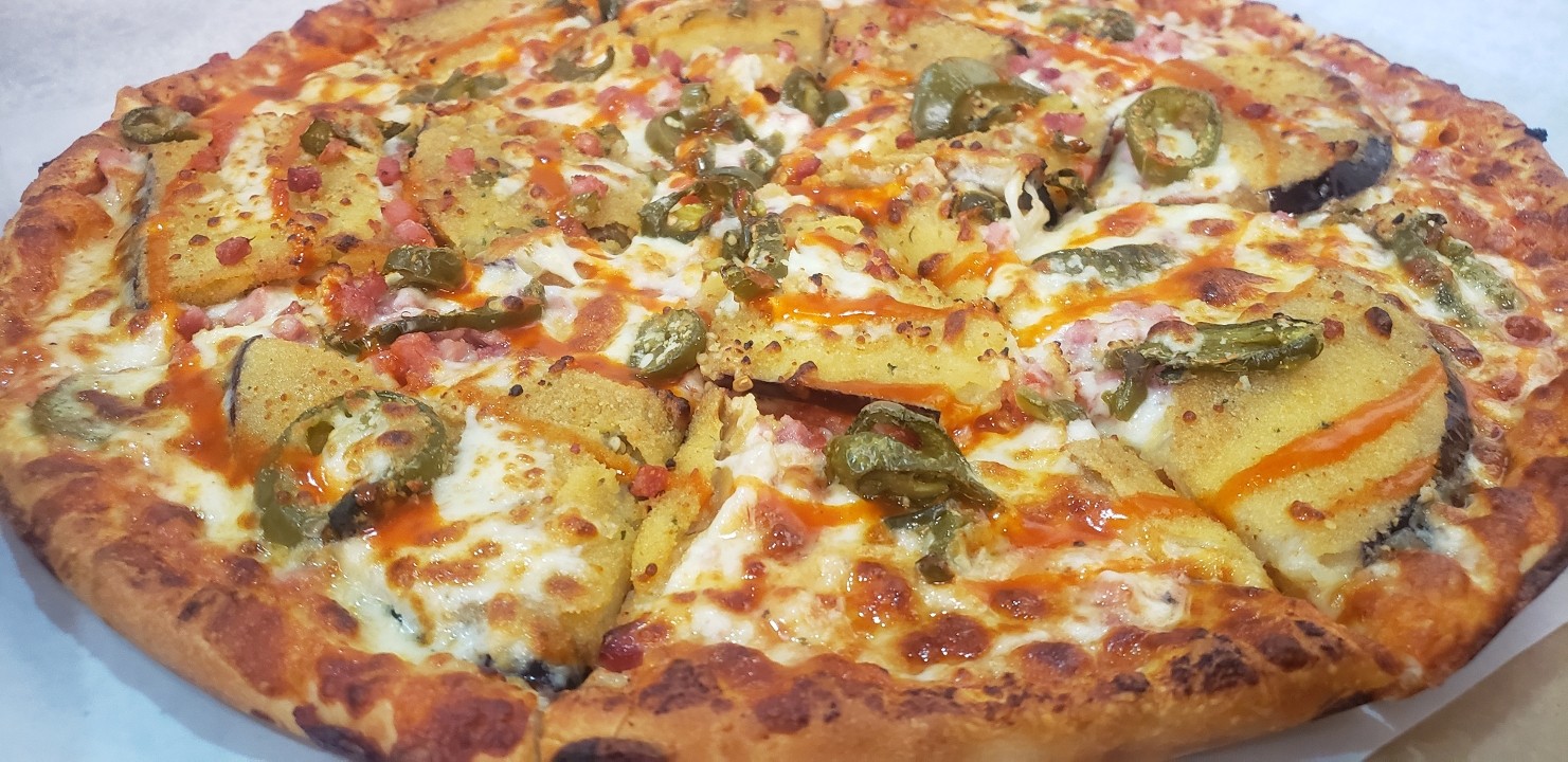 Spicy Feast Pizza