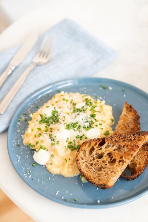 Towne & Oak Soft Scrambled Eggs