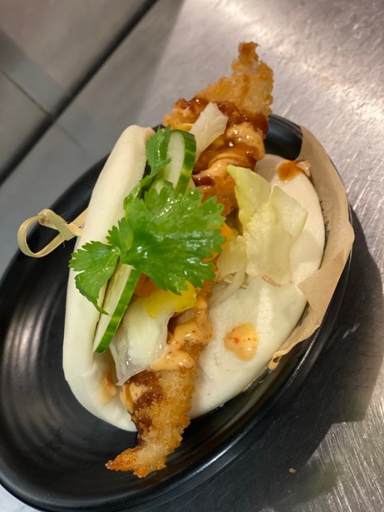 Crispy Fried Red Snapper Bun