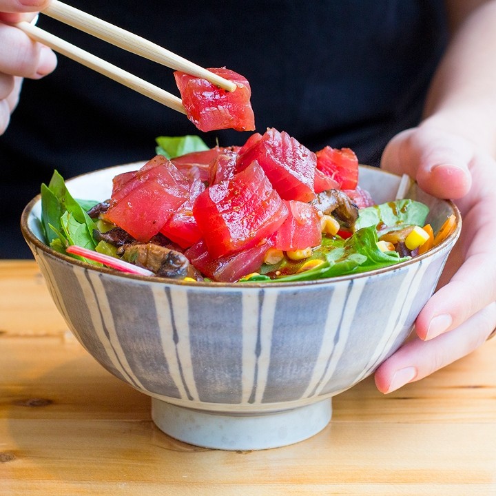 Tuna Poke' Bowl