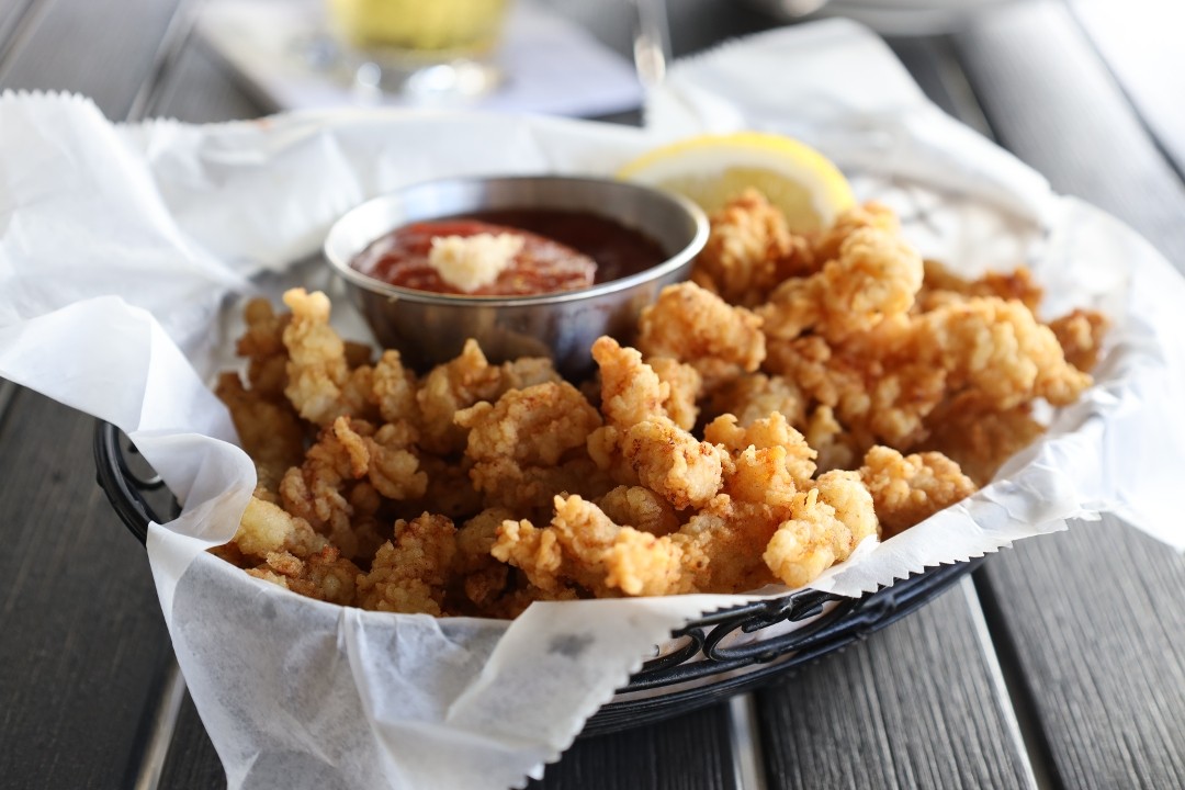 FRIED CLAMS APPETIZER