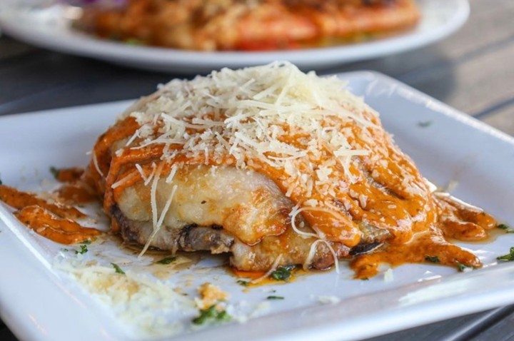 BLUE CRAB STUFFED PORTOBELLO