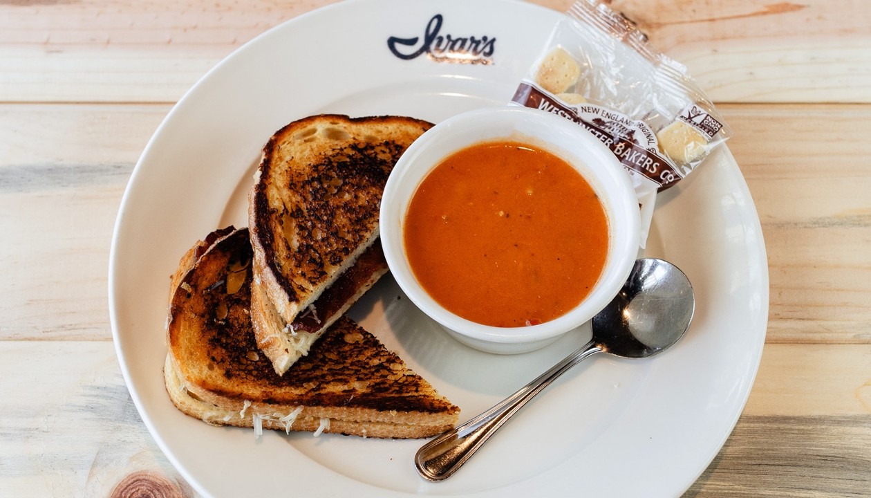 Artisan Grilled Cheese & Tomato Bisque
