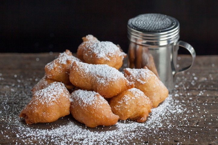 Zeppolis