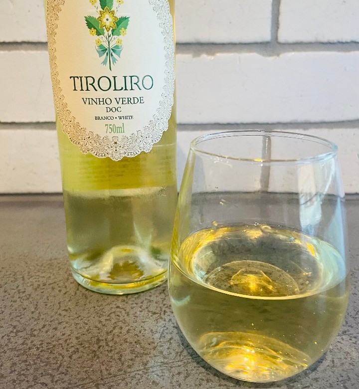 Tiroliro Vino Verde- Glass