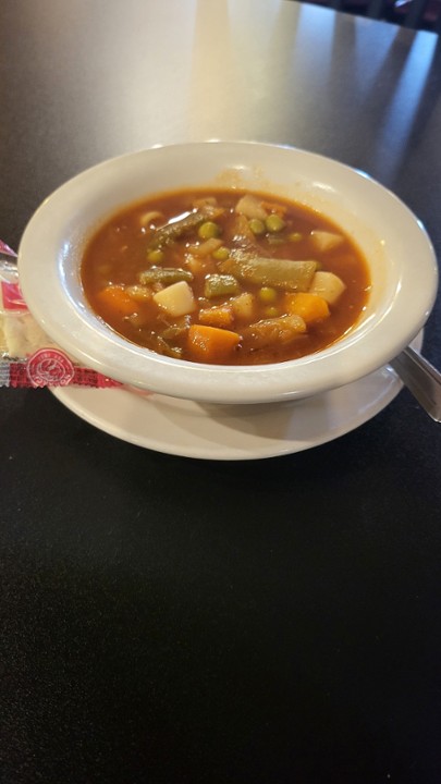 *Pint Minestrone*