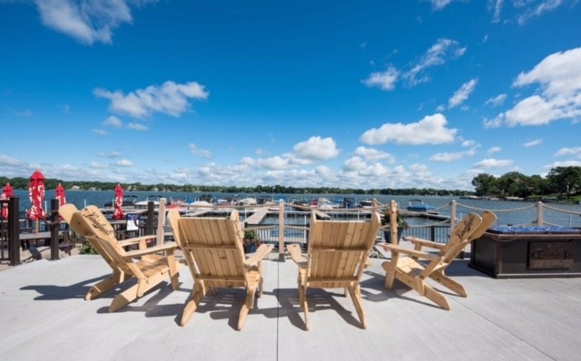 Charlie’s On Prior