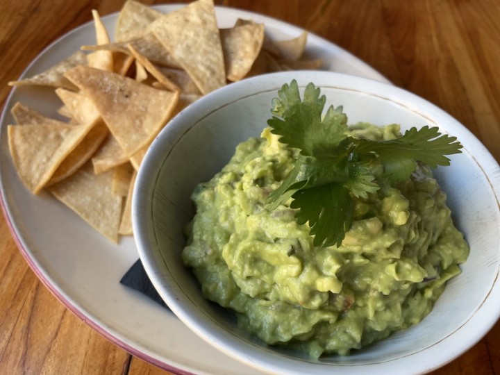 Guacamole w/ Tortilla Chips