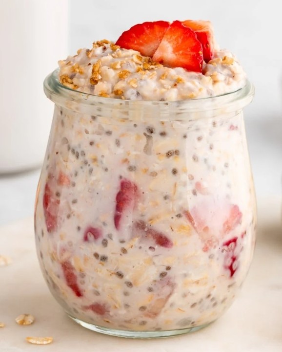 Overnight Oats - Strawberries & Cream