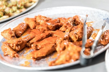 12 Traditional Wings (One Flavor Only)