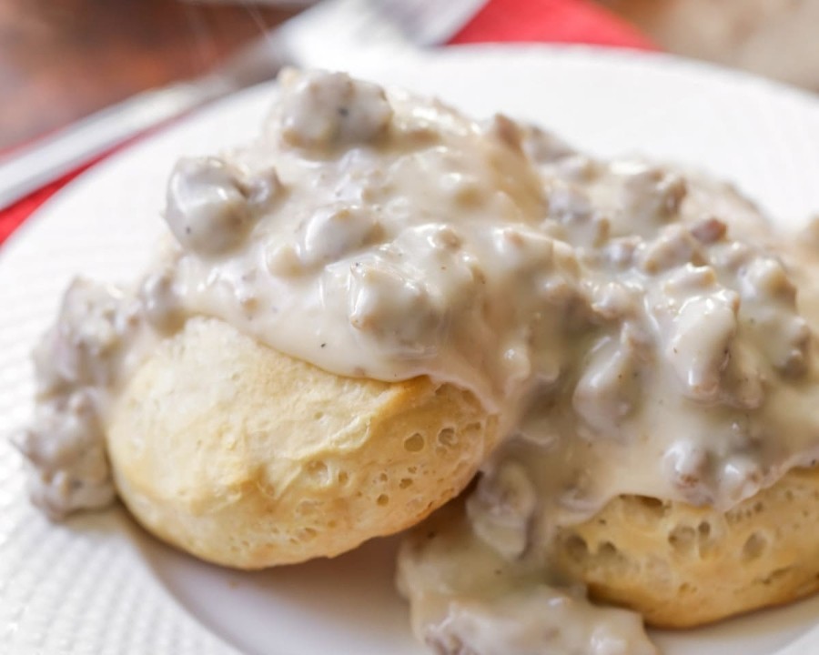 Home Style Biscuits & Gravy