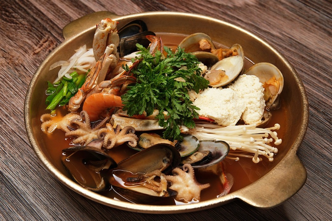 Seafood Hot Pot