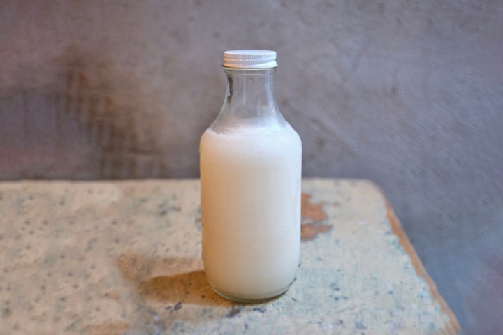 Yogurt, 16oz bottle Makgulli Slushy (4.8% ABV)