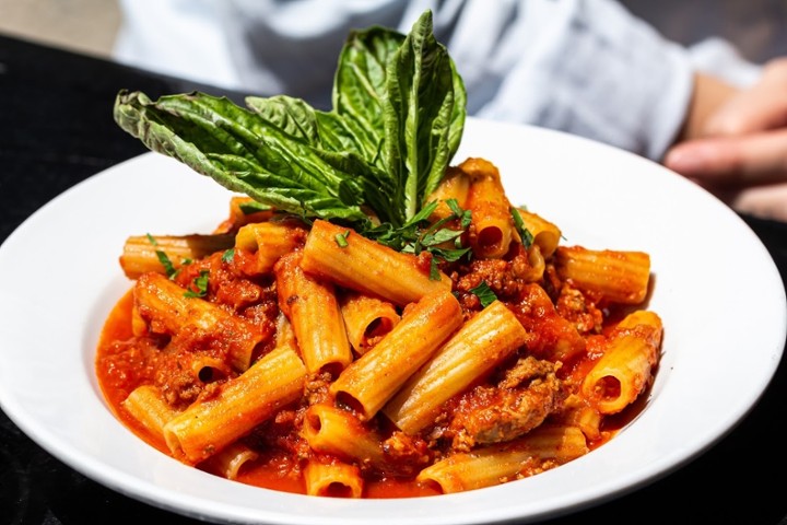 Rigatoni Bolognese