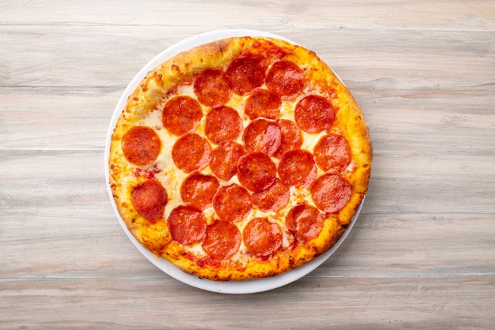 Large Pepperoni Pizza