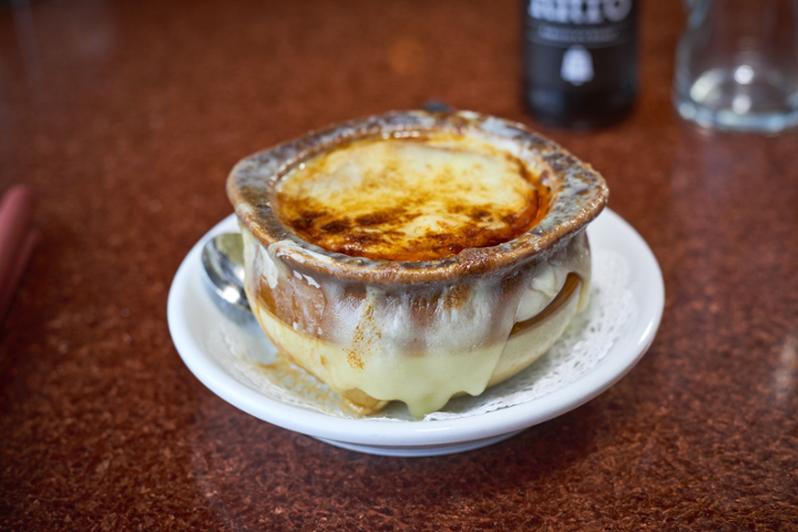 Crock French Onion Gratinee