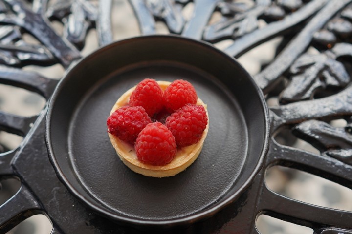 Raspberry tart