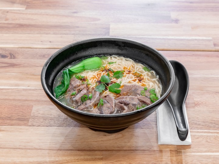 C-1 Classic Lan Zhou Beef Noodle Soup (兰州拉面)