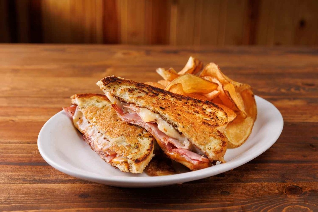 PARM-CRUSTED GRILLED HAM & CHEESE