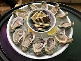 OYSTERS ON 1/2 SHELL