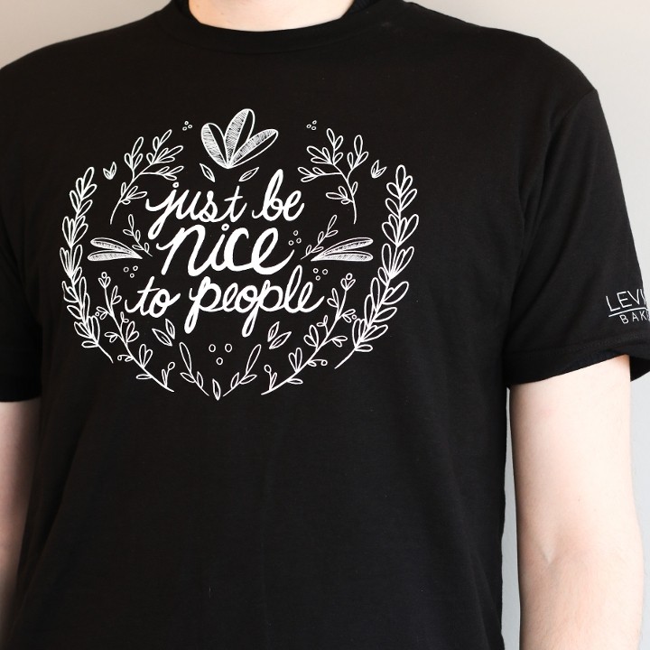 "just be nice to people" Text T-Shirt [Black]