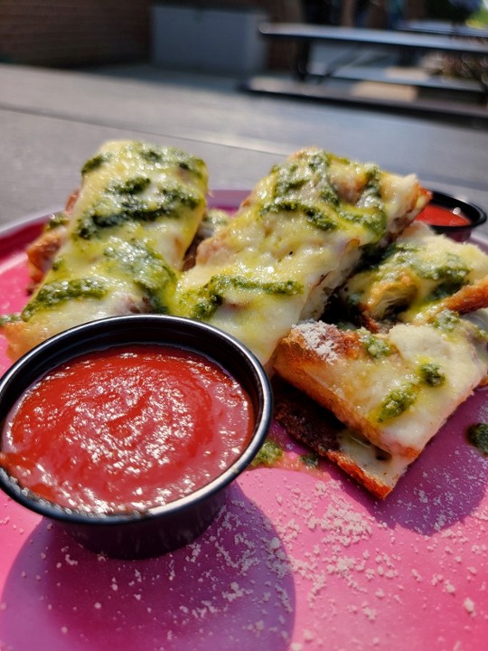 Vegan Cheesy Bread