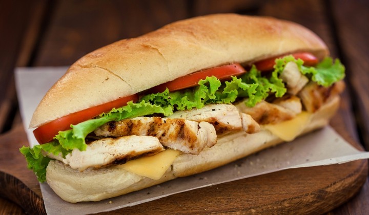 Grilled chicken Sub