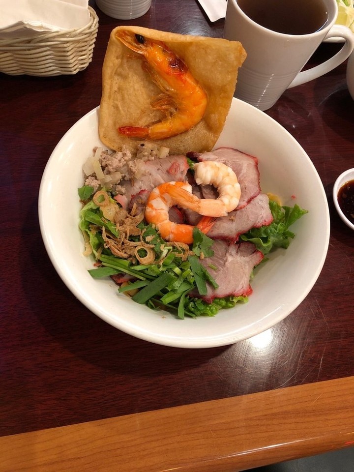 31. Pork and Shrimp with Clear Noodle (Dry)/Nam Vang Tom Thit( KHO)