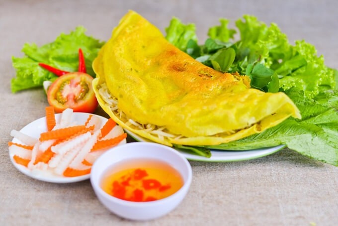 A4 . Vietnamese Fried Pancake/ Banh Xeo