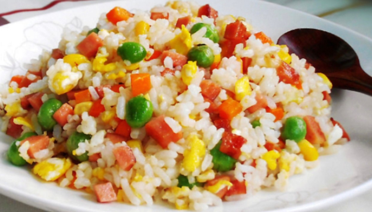 66. Vegetable Fried Rice/Com Chien Chay