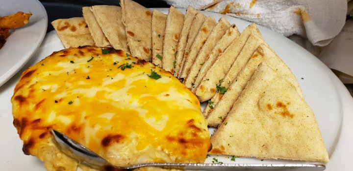 CHEESY CRAB DIP