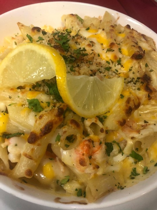 SEAFOOD MAC 1/2 TRAY