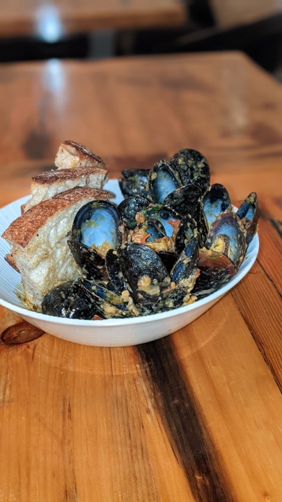 SICILLIAN MUSSELS