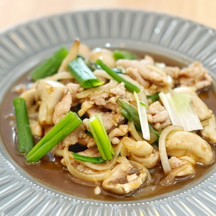 Pad Nam Mun Hoy (Oyster sauce) (V)