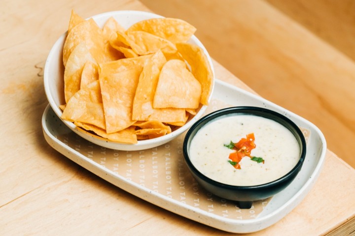 Chips & Queso Blanco