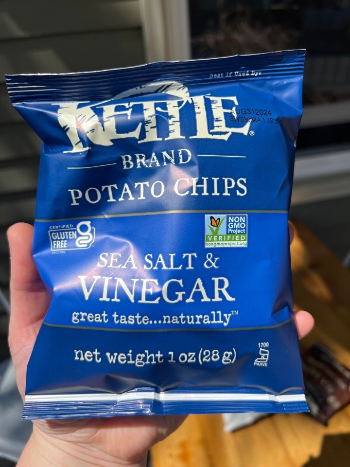 KETTLE CHIP (SALT & VINEGAR)