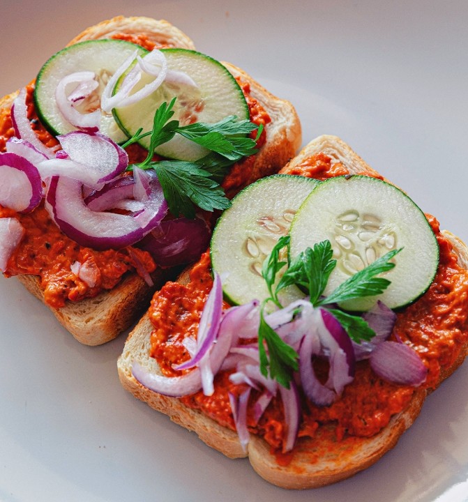 Ajvar Toast