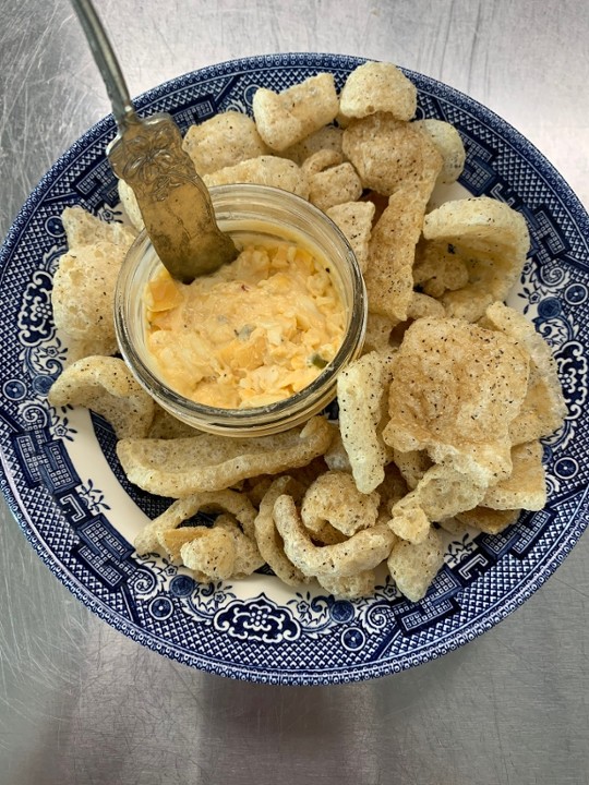 Pork Rinds & Pimento Cheese