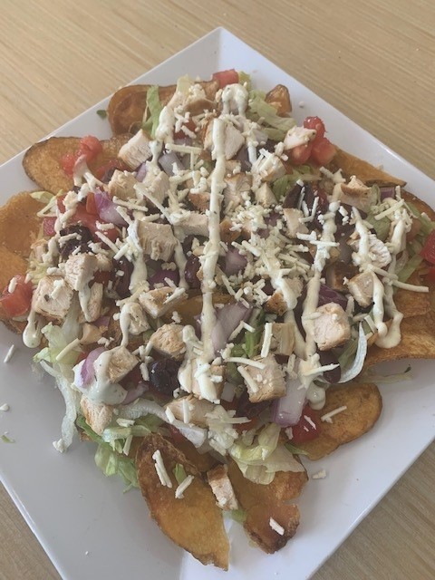 GREEK NACHOS