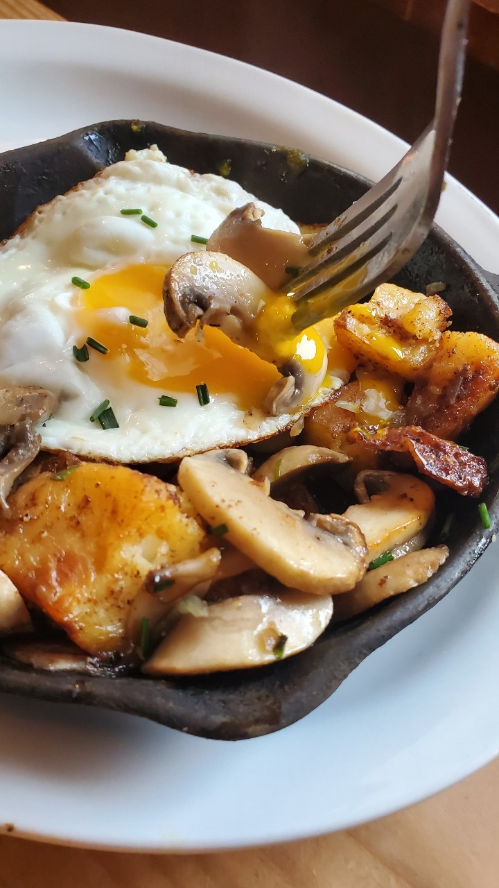 Mushroom Hash & Eggs