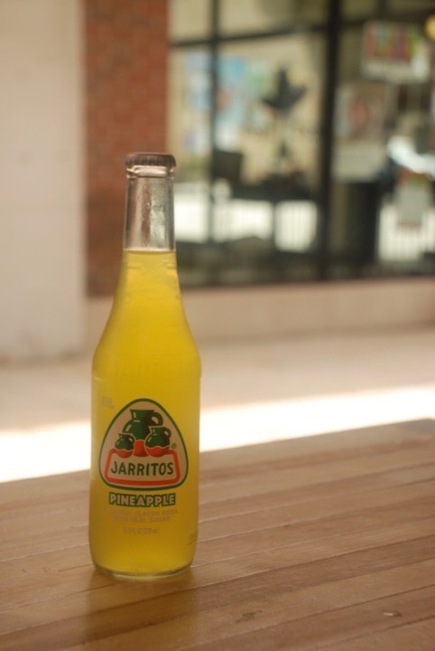 Pina Pineapple Jarritos