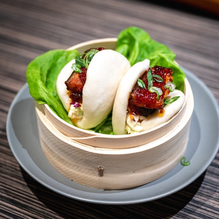 Slow Braised Slab Bacon Steamed Buns