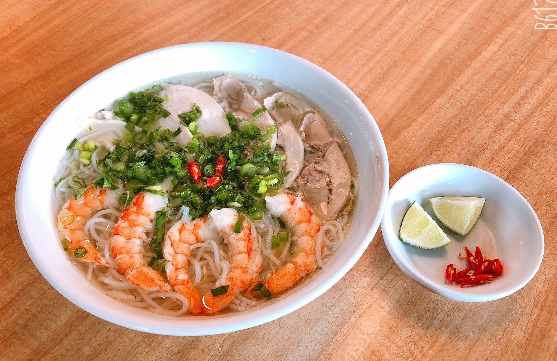 N6. Shrimp Chicken Noodle Soup