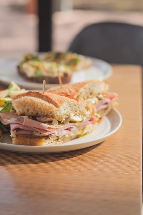 Mortadella Sandwich