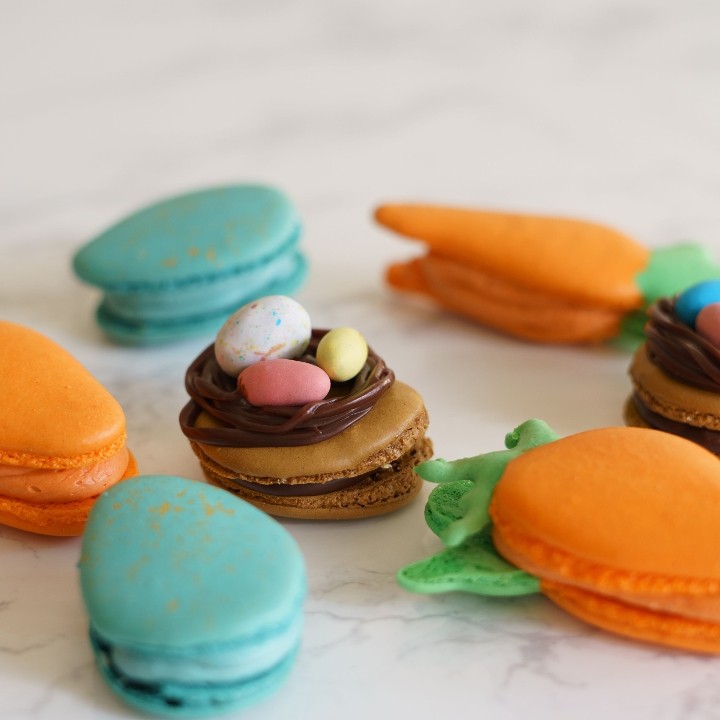 12 Delux Easter French Macarons